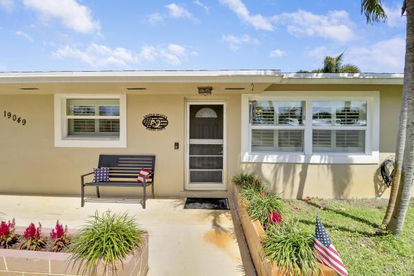 19049 SE Robert Dr, Jupiter, Florida 33469, image 2