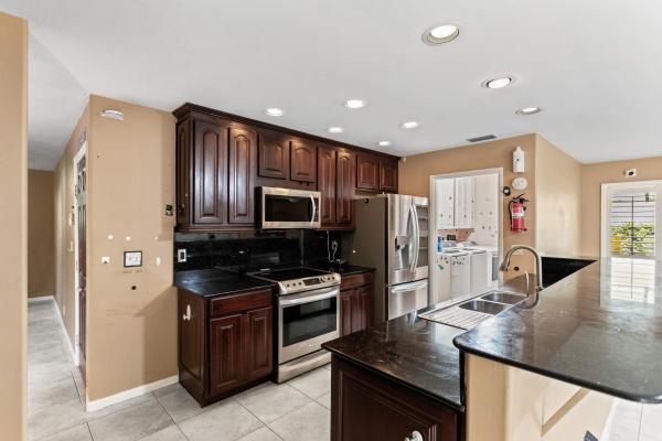 Hidden Valley, 330 Prairie Rose Ln, Boca Raton, Florida 33487, image 1