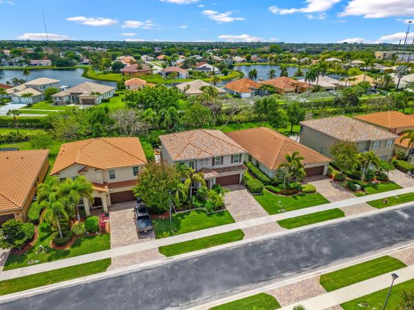 Oakmont Estates, 10652 Ivanhoe Ln, Wellington, Florida 33414, image 1