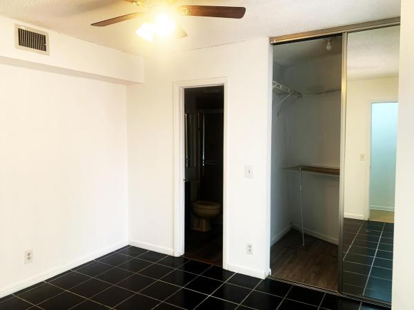 Somerset, 3915 Victoria Dr, West Palm Beach, Florida 33406, image 2