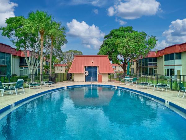 Greenway Village South, 12021 W Greenway Dr #105, Royal Palm Beach, Florida 33411, image 1