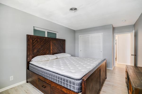 Regency House, 2829 NE 30th St #302, Fort Lauderdale, Florida 33306, image 1