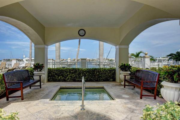 The Moorings At Lantana, 804 E Windward Way #108, Lantana, Florida 33462, image 2