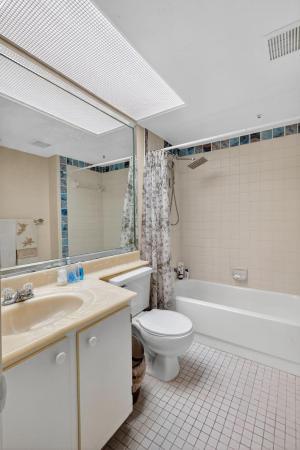 Cambridge At Century Village, 901 SW 128th Ter #211A, Pembroke Pines, Florida 33027, image 3