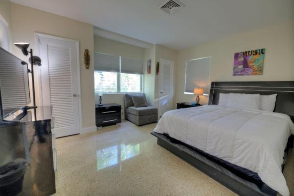 Dolphin Isles, 3201 NE 23rd St, Fort Lauderdale, Florida 33305, image 3