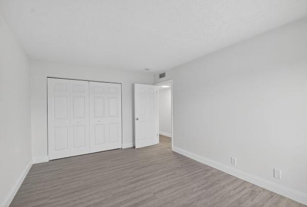 Cross Creek, 1500 N Congress Ave #C20, West Palm Beach, Florida 33401, image 3