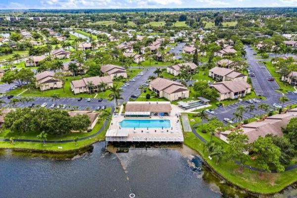Pine Ridge South 4, 441 Pine Glen Ln #D-2, Greenacres, Florida 33463, image 1