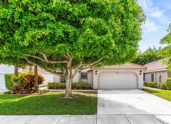 Starlight Cove, 12401 Boneventure Dr, Boynton Beach, Florida 33437, image 2