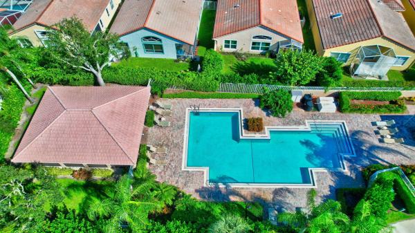Starlight Cove, 12401 Boneventure Dr, Boynton Beach, Florida 33437, image 1