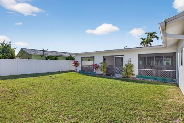 Margate Shores, 6701 NW 20th St, Margate, Florida 33063, image 2