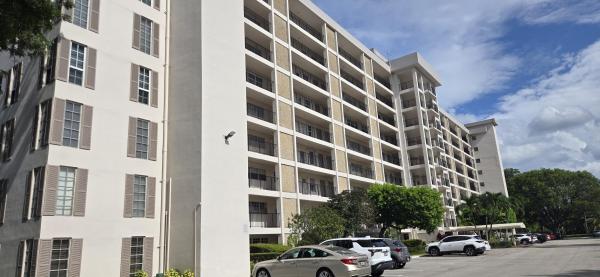 Palm-Aire Country Club 1, 3300 N Palm Aire Dr #109, Pompano Beach, Florida 33069, image 1