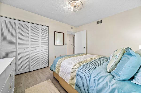 Huntington Pointe, 6065 Pointe Regal Cir #405, Delray Beach, Florida 33484, image 1