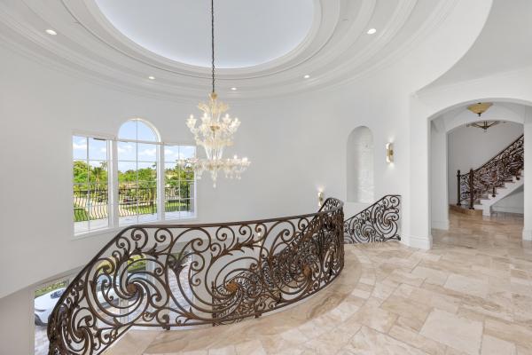 Lighthouse Point Residential, 3201 NE 27th Ave, Lighthouse Point, Florida 33064, image 2