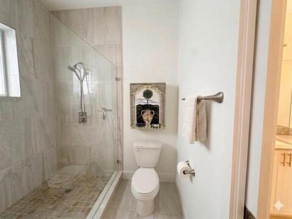 Lake Ridge, 1114 NE 14th Ave, Fort Lauderdale, Florida 33304, image 1