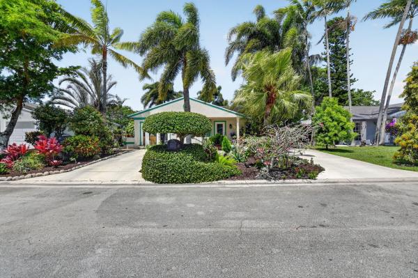 Country Park At Boca Raton, 8353 Huntsman Pl, Boca Raton, Florida 33433, image 1