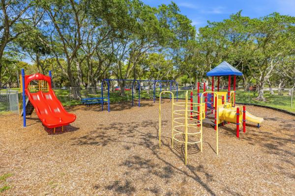 Cypress Bend, 2202 S Cypress Bend Dr #503, Pompano Beach, Florida 33069, image 2