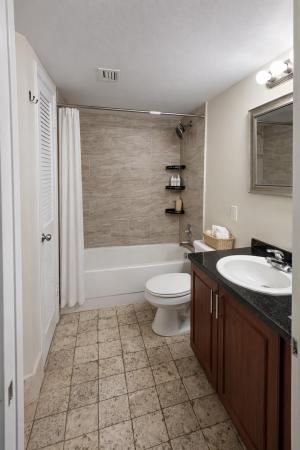 Breezes At Palm-Aire, 2837 N Course Dr #202, Pompano Beach, Florida 33069, image 1