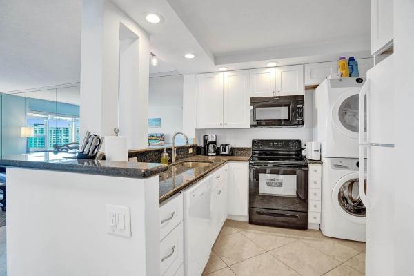 Starlight Towers, 6000 N Ocean Blvd #11E, Lauderdale By The Sea, Florida 33308, image 3
