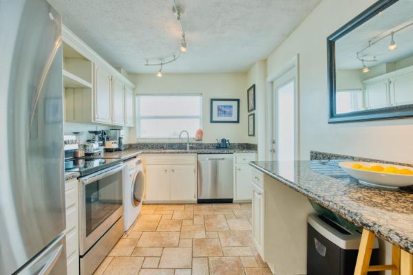 The Imperial, 2829 NE 33rd Ct #506, Fort Lauderdale, Florida 33306, image 1