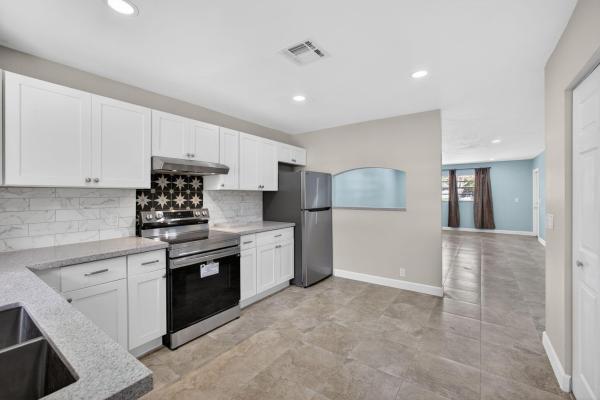 West Palm Beach No HOA, 9484 Sun Ct, West Palm Beach, Florida 33403, image 2