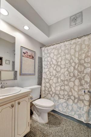 Shore Club, 100 Shore Ct #304, North Palm Beach, Florida 33408, image 2