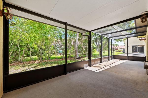 Golf Pointe At Woodmont, 7039 Golf Pointe Cir, Tamarac, Florida 33321, image 3