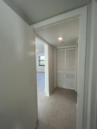 Hidden Harbour Of The Palm Beaches, 890 N Federal Hwy #405, Lantana, Florida 33462, image 3
