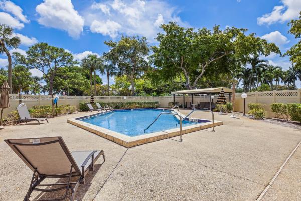 Milan Court 2 At The Fountains Country Club, 5338 S Fountains Dr Dr, Lake Worth, Florida 33467, image 3