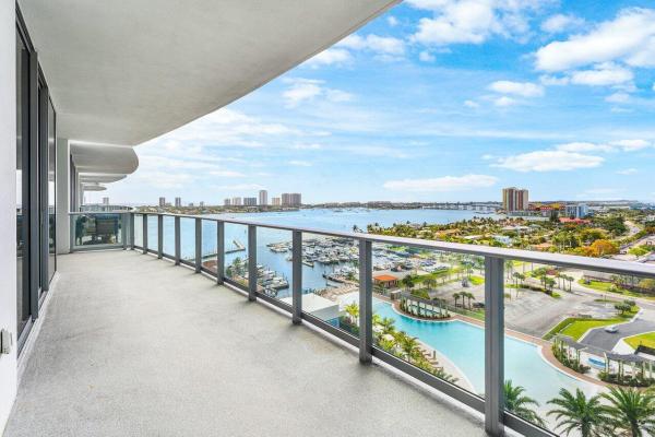220 Lake Shore Dr #1415, Lake Park, Florida 33403, image 2