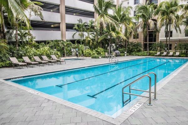 Vizcaya Lakes, 1690 Renaissance Commons Blvd #1418, Boynton Beach, Florida 33426, image 2