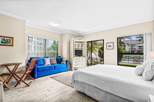 Tennis Lodges, 11863 Wimbledon Cir #432, Wellington, Florida 33414, image 1