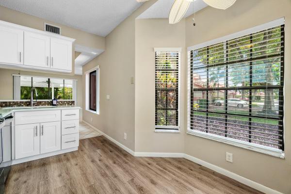 The Lexington Club Villas, 7685 Lexington Club Blvd #B, Delray Beach, Florida 33446, image 2