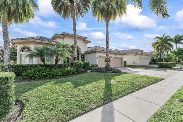 Royal Estates, 2903 Fontana Ln, Royal Palm Beach, Florida 33411, image 1