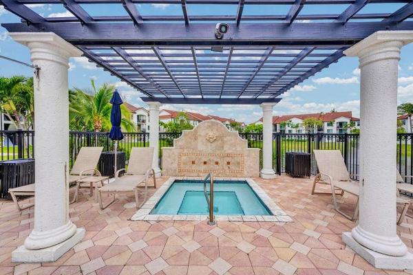 Mirabella Villas, 1307 Villa Ln, Boynton Beach, Florida 33435, image 1