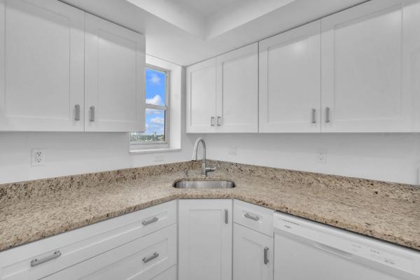 Island Club, 777 S Federal Hwy #RP907, Pompano Beach, Florida 33062, image 1