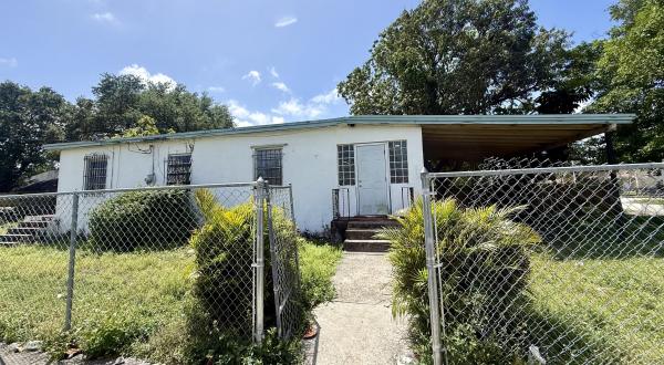 1580 NW 77th Ter, Unincorporated Dade County, Florida 33147, image 2