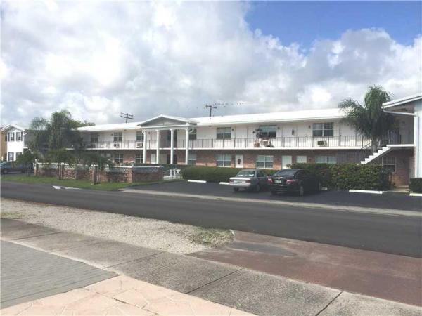 Park Ridge North, 2701 Middle River Dr #19, Fort Lauderdale, Florida 33306, image 1