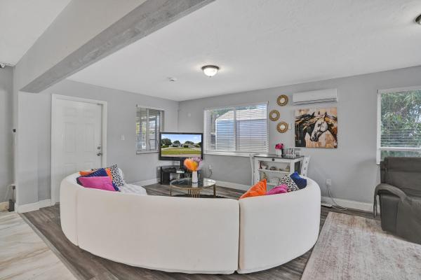 2320 NW 191st Ter, Miami Gardens, Florida 33056, image 2