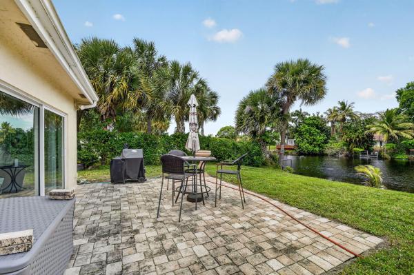 South Shore Of Wellington, 1262 Essex Dr, Wellington, Florida 33414, image 1