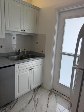 Pine Drive Manor, 1100 Pine Dr #102, Pompano Beach, Florida 33060, image 2
