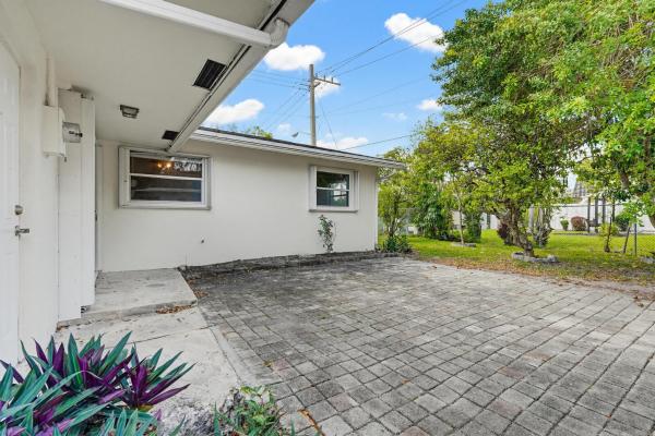 Sandalfoot Cove, 22229 SW 65th Ter, Boca Raton, Florida 33428, image 1