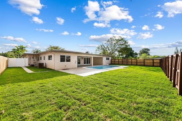 Melrose Park, 3801 Tennessee Ave, Fort Lauderdale, Florida 33312, image 1