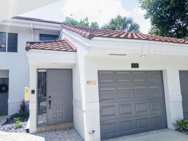 9202 NW 9th Ct, Plantation, Florida 33324, image 1