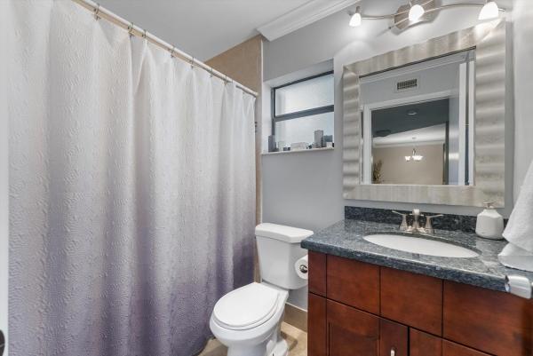 Applewood Village 4, 2969 Carambola Cir S #2044, Coconut Creek, Florida 33066, image 2