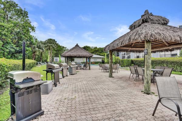 The Greens Of Inverrary, 6200 NW 44th St #204, Lauderhill, Florida 33319, image 1