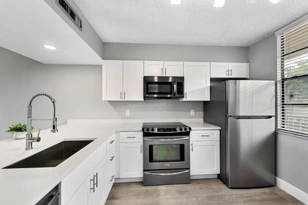 Whitehall, 3636 Whitehall Dr #402, West Palm Beach, Florida 33401, image 1