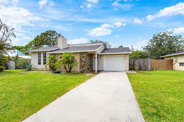 Sandhill Crossing, 2599 SE Grand Dr, Port St. Lucie, Florida 34952, image 1