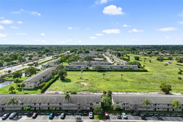 Oriole Gardens 2, 551 NW 76th Ter #208, Margate, Florida 33063, image 1