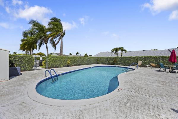 2640 Gately Dr W #1601, West Palm Beach, Florida 33415, image 3