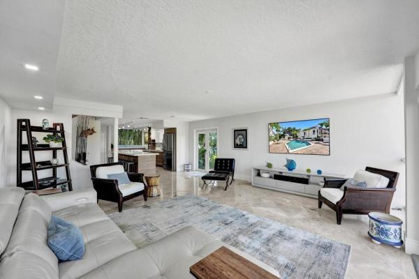 Porta Bella Townhouse, 780 Jeffery St #6, Boca Raton, Florida 33487, image 1